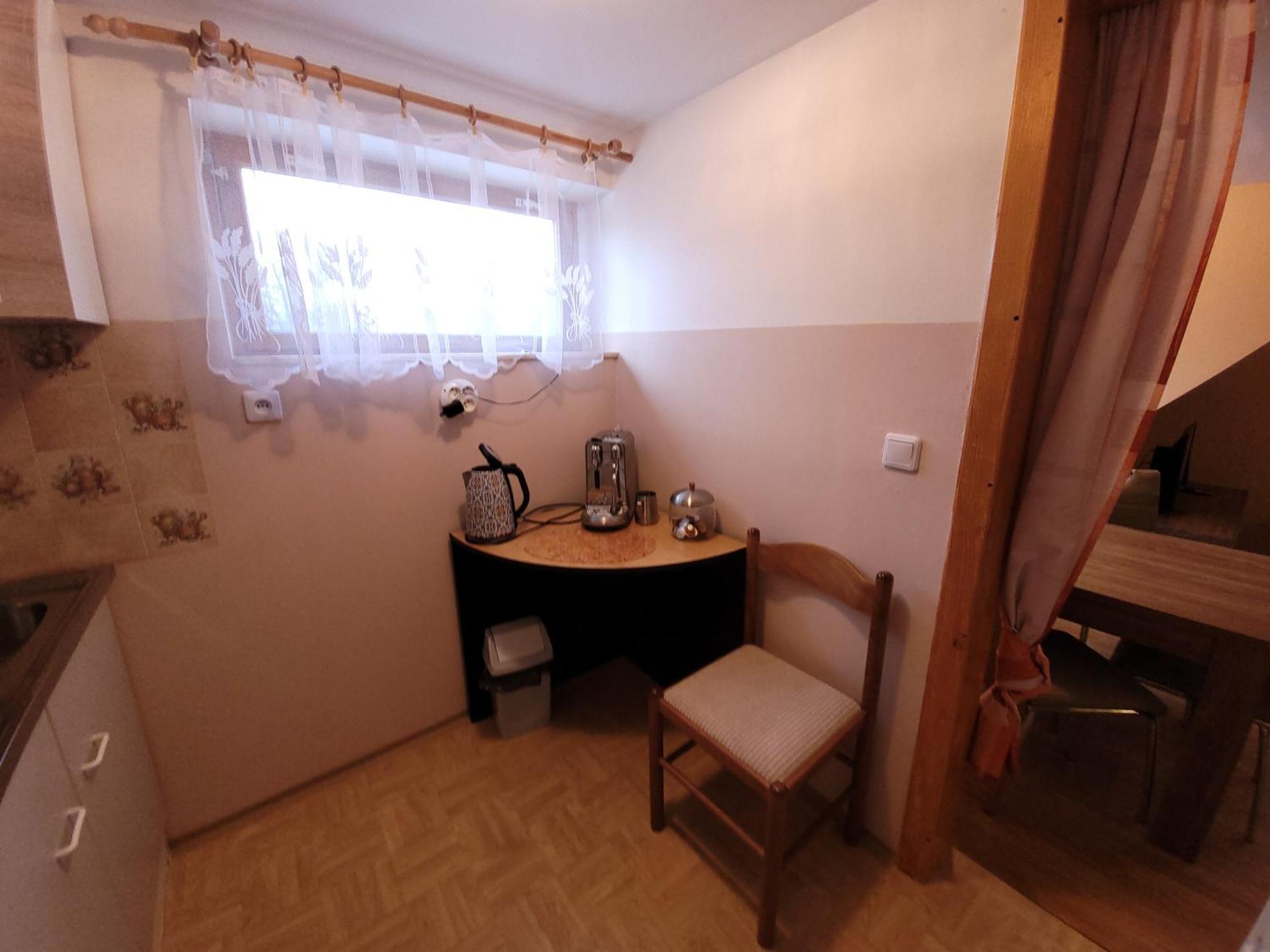 V Podzamci Apartment *